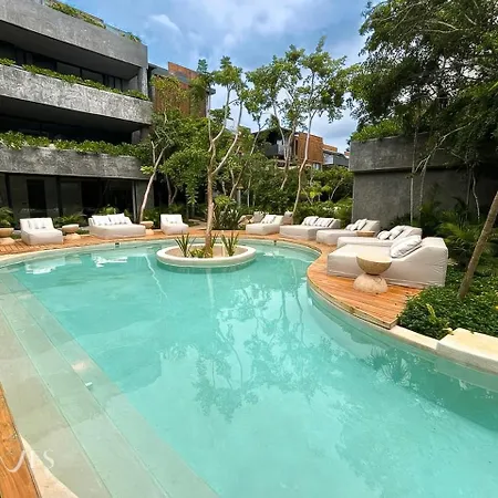 2Br W Private Pool Near The Beach - Spacious Stay